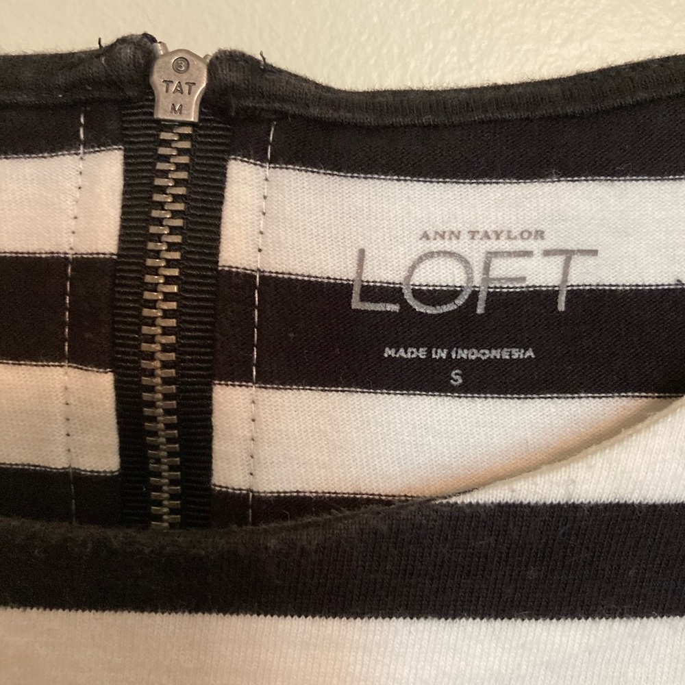 LOFT Black & White Striped Sleeveless Tank Top Cotton Classic Preppy Nautical S - Picture 4 of 5